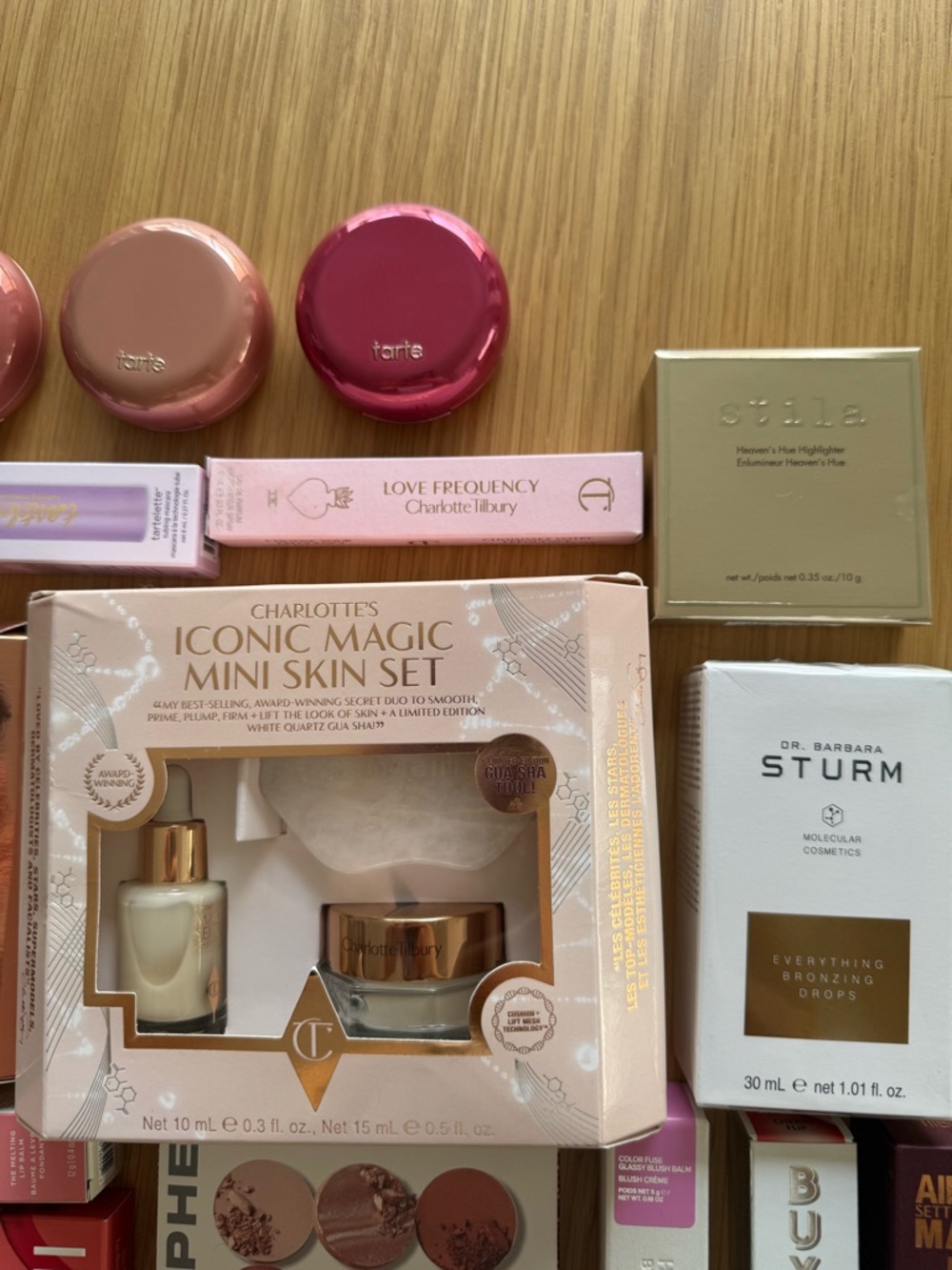 Brand NEW, Never Used Glam Makeup Set - Picture 3 of 7
